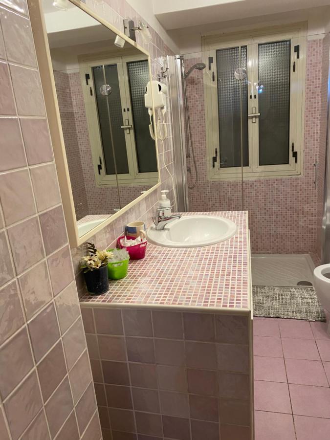 Casa Giorgia Cagliari Camera ภายนอก รูปภาพ